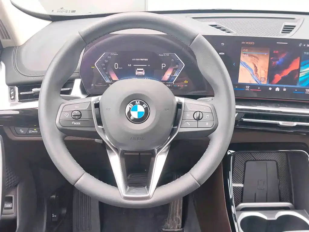 BMW X1 2025 sDrive25Li X
