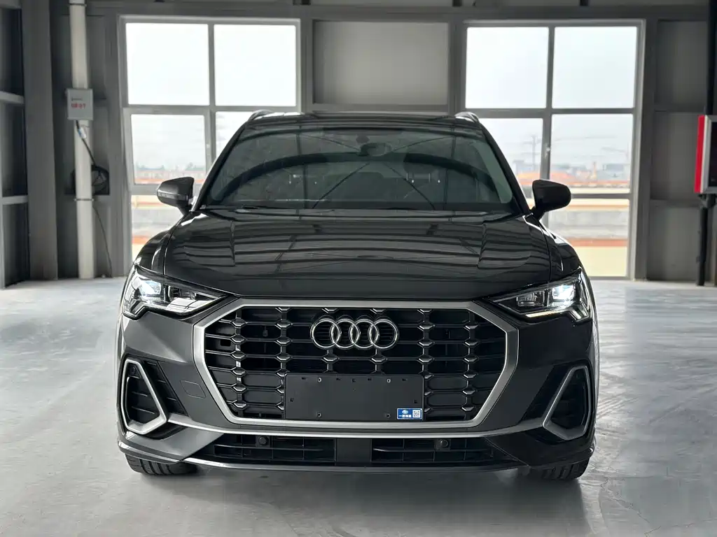 Audi Q3 2022 35 TFSI Fashion