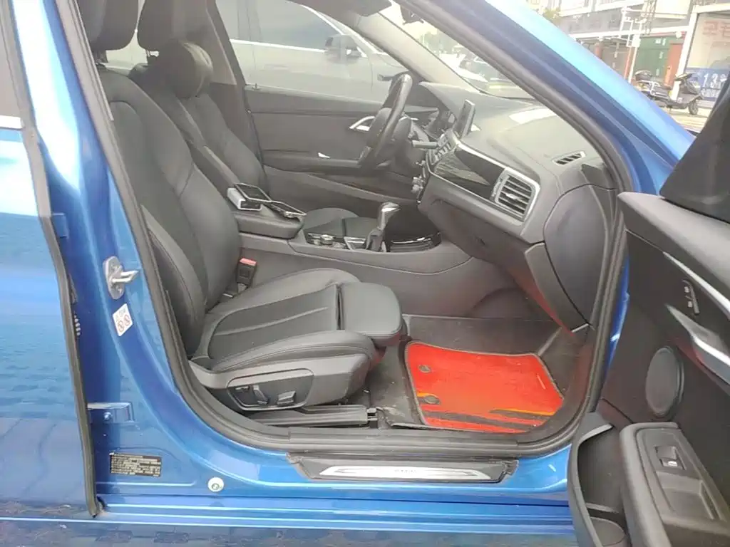BMW 1 Series — миниатюра 25