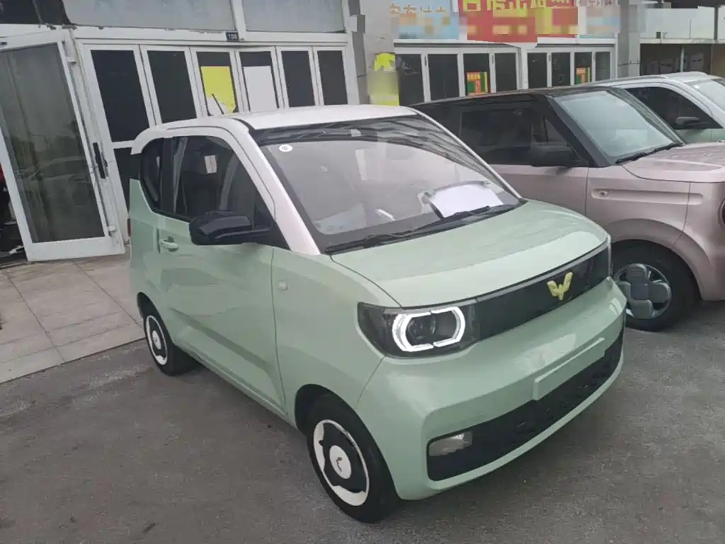 Wuling MINIEV — миниатюра 4