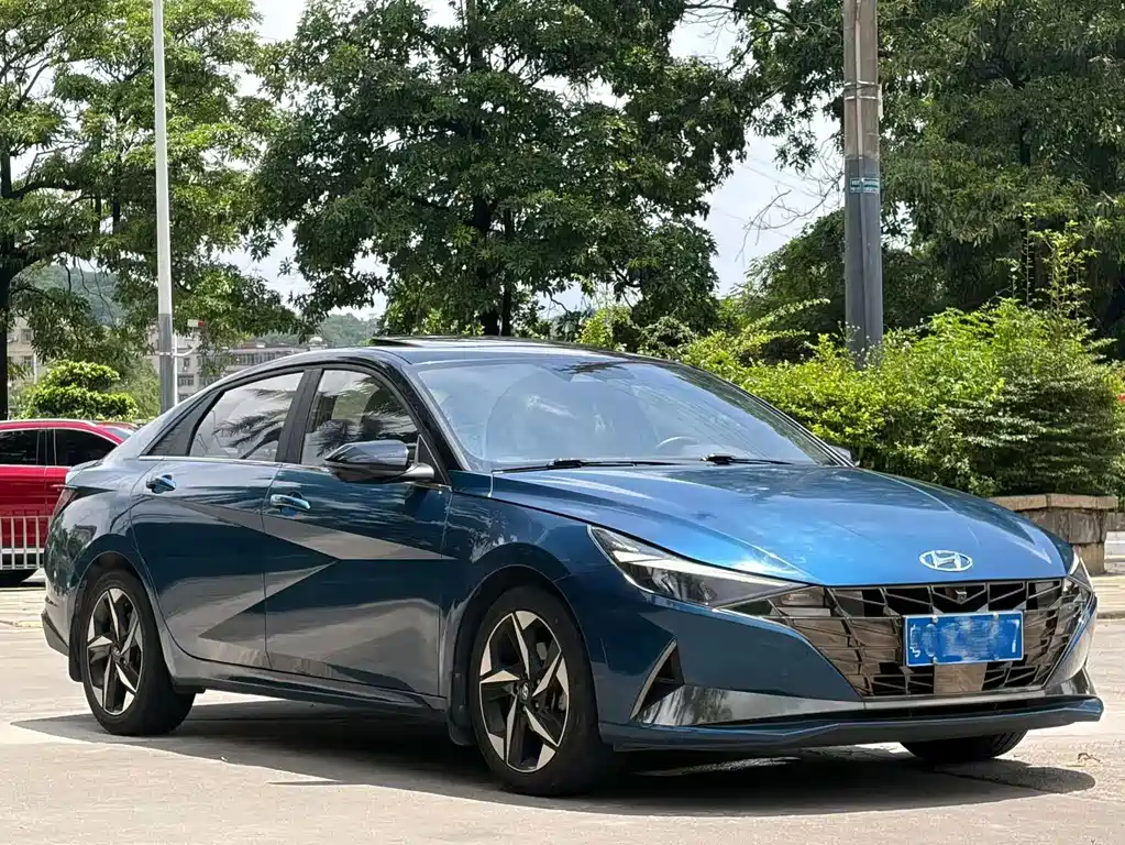 Hyundai Elantra 2021 240TGDi DCT TOP Flagship