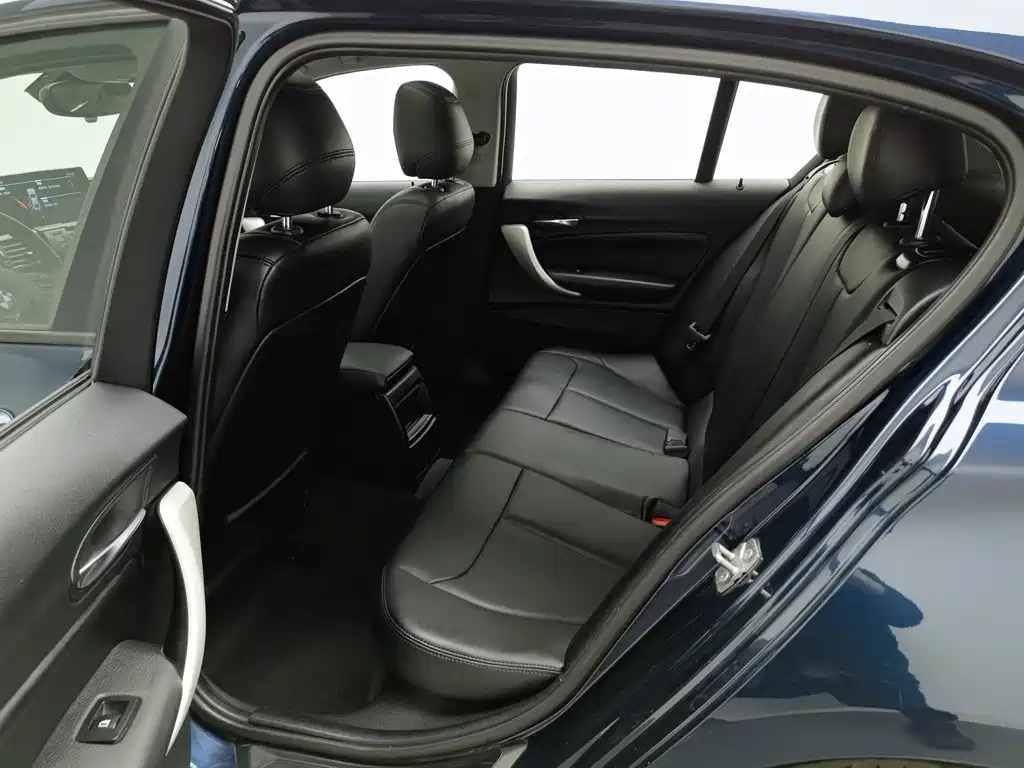 BMW 1 Series (Import) — миниатюра 15