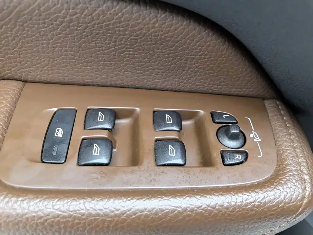 Volvo XC60 — миниатюра 9