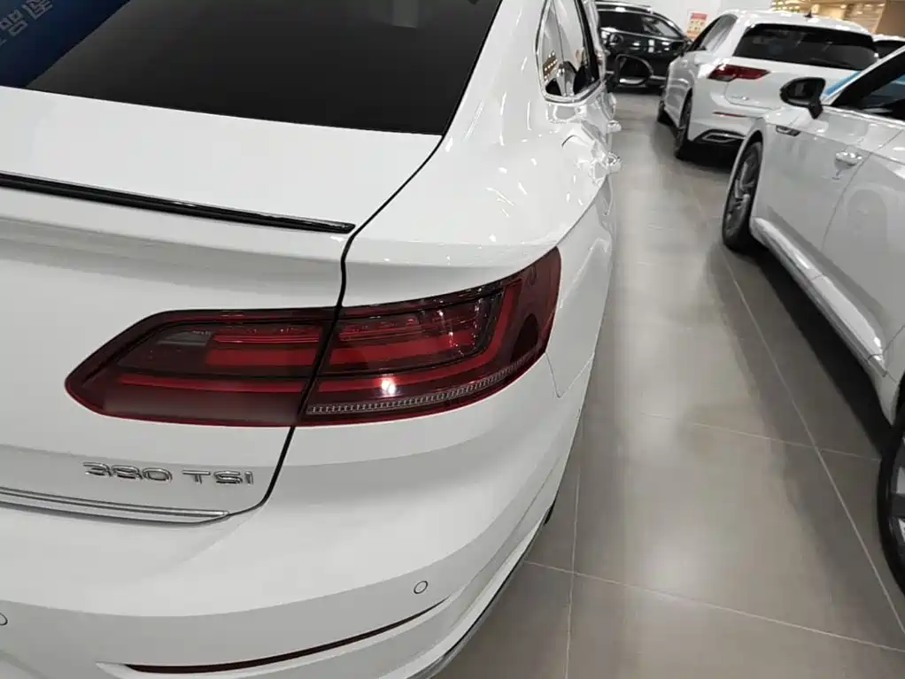 Volkswagen CC — миниатюра 8