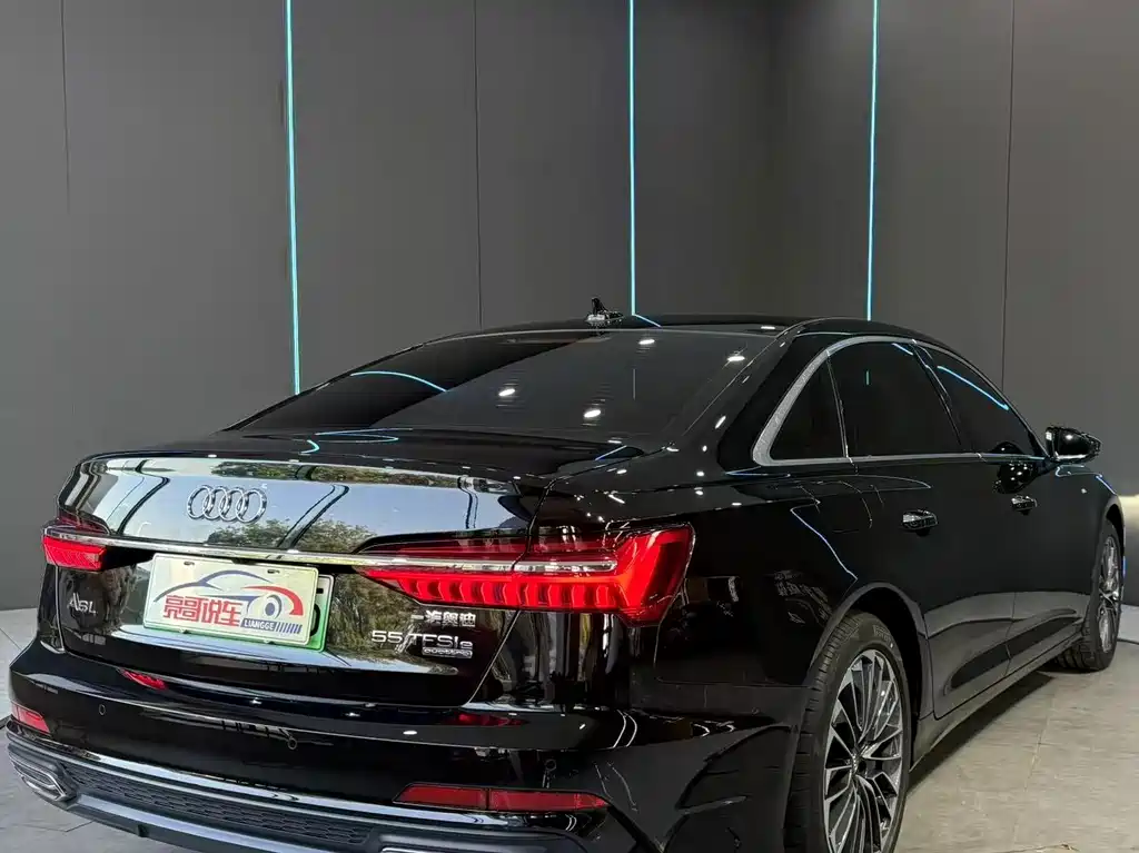 Audi A6L New Energy — миниатюра 8