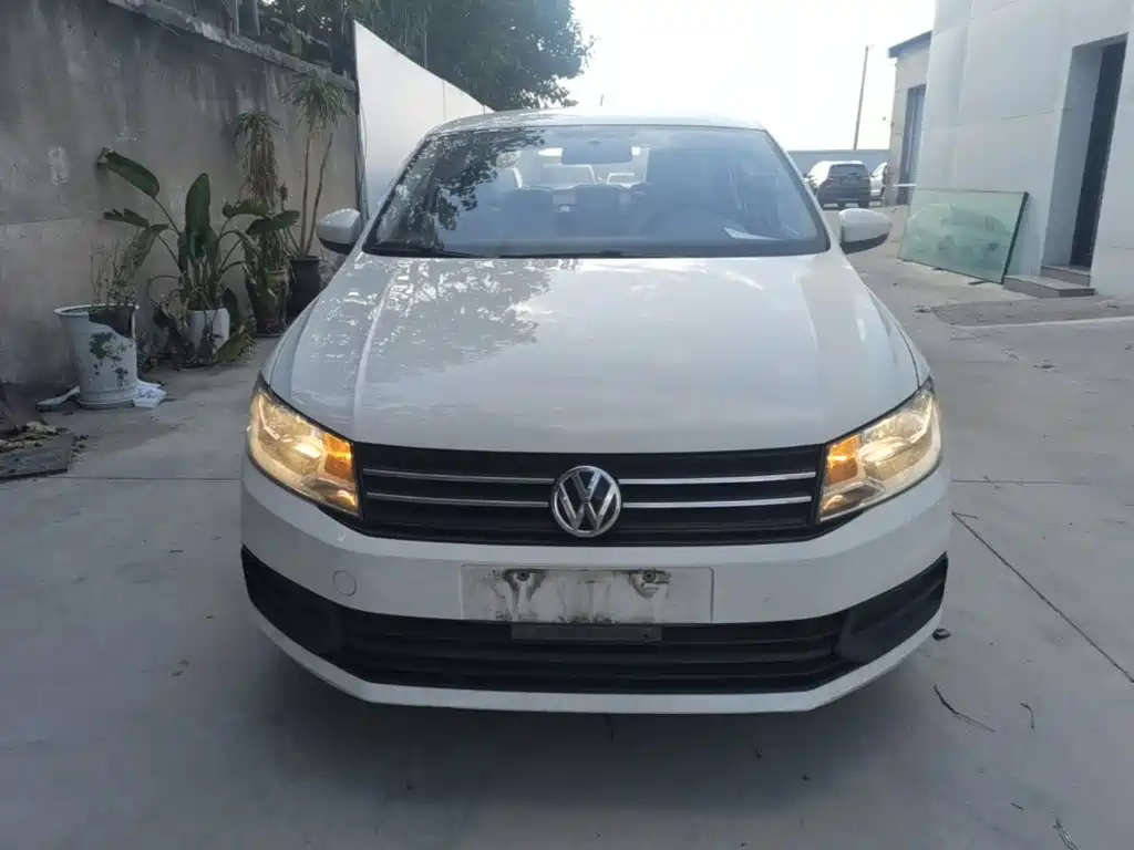 Volkswagen Santana — миниатюра 3