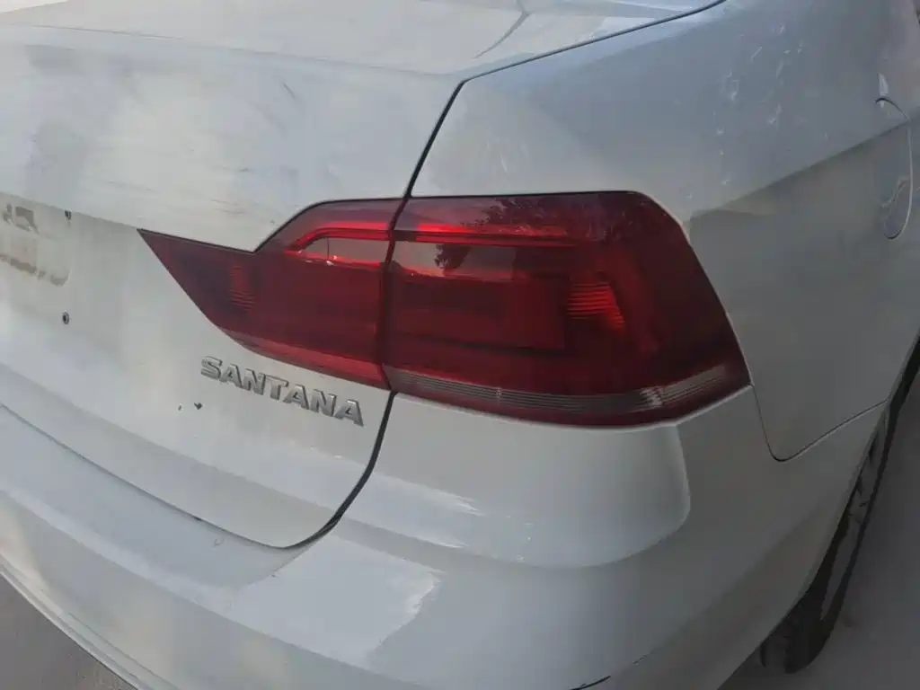 Volkswagen Santana — миниатюра 8