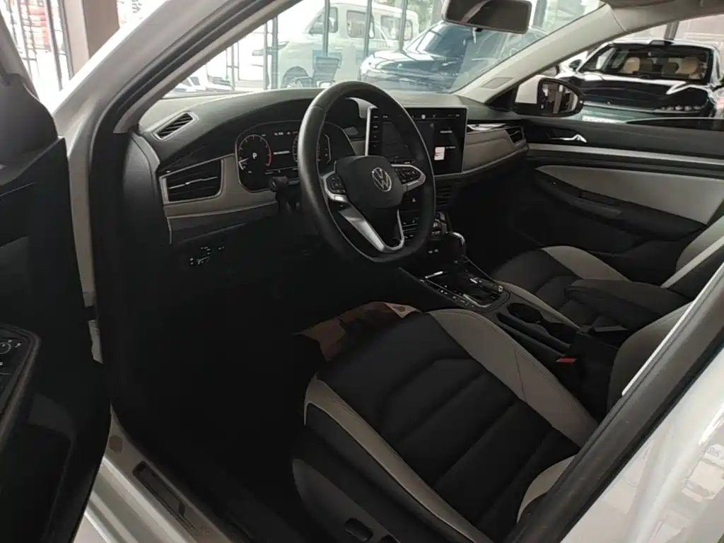 Volkswagen Bora — миниатюра 16