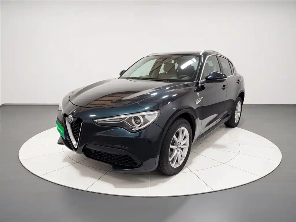 Alfa Romeo Stelvio 2019