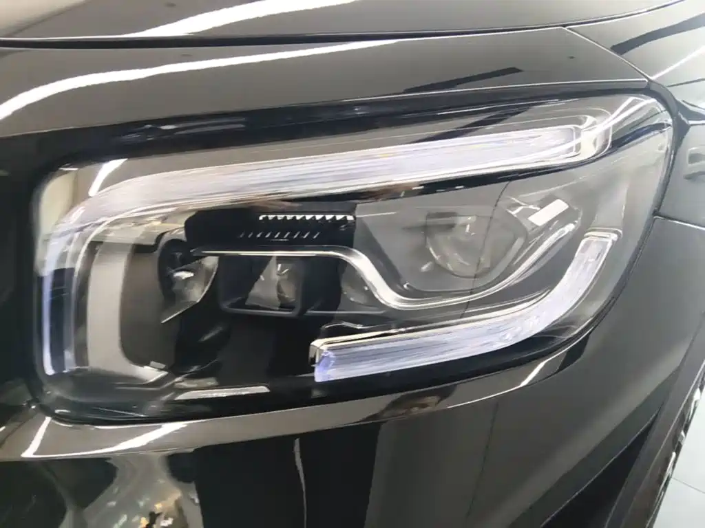 Mercedes-Benz GLB AMG — миниатюра 24