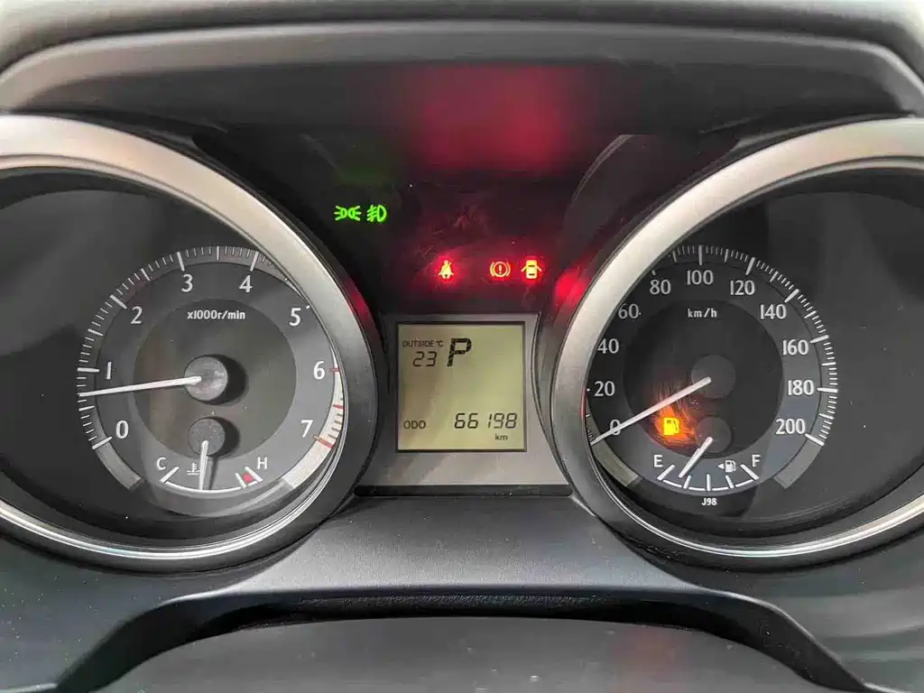 Toyota Prado — миниатюра 23