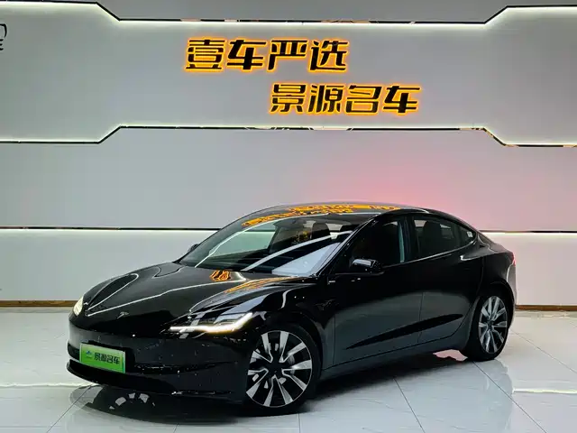 TESLA MODEL 3 2023