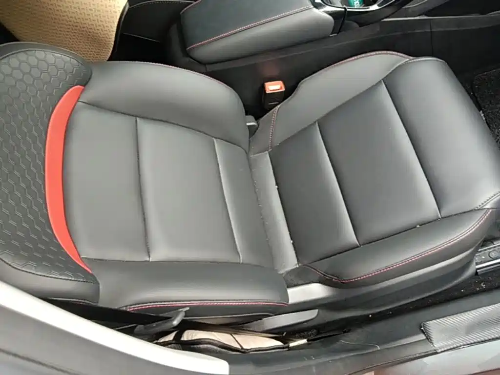MG MG5 — миниатюра 25