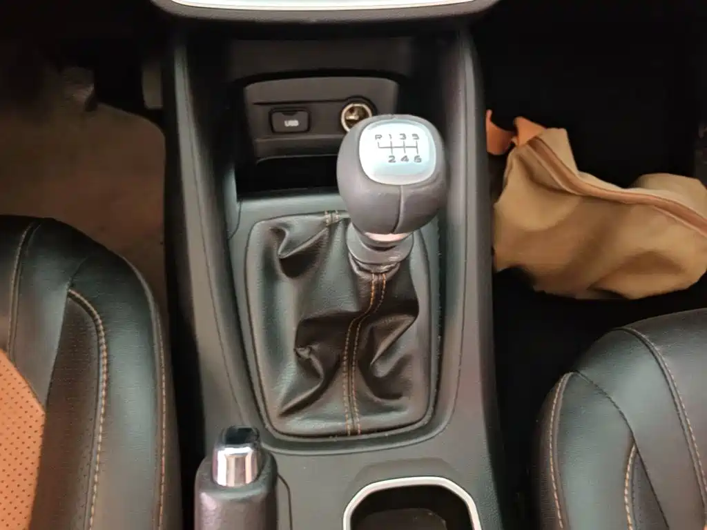 Wuling Hongguang S3 — миниатюра 14
