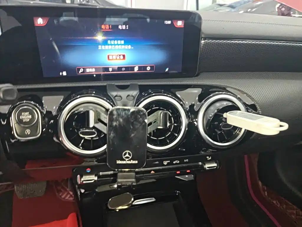 Mercedes-Benz A-Class — миниатюра 13