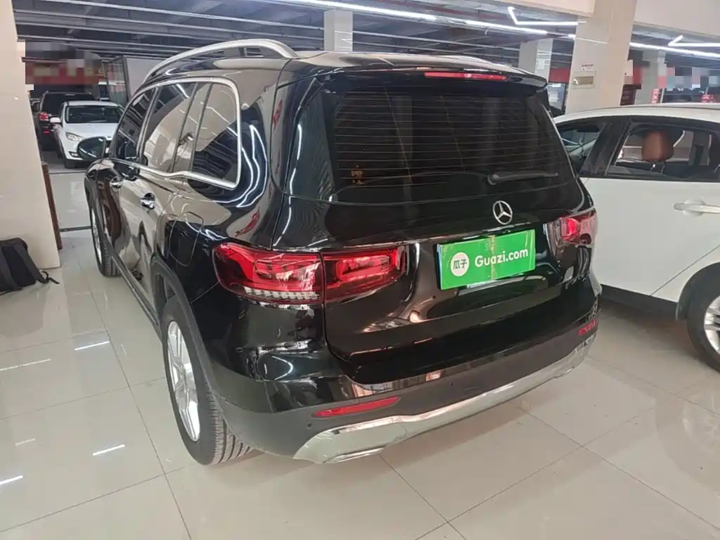 Mercedes-Benz GLB — миниатюра 5