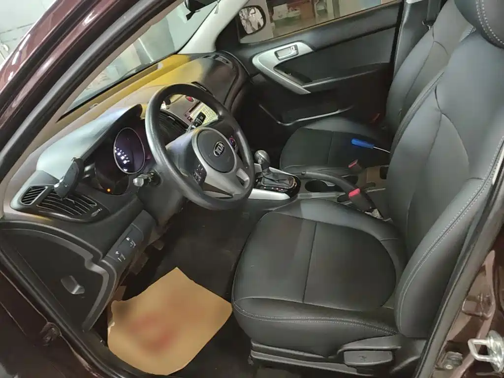 Kia Forte — миниатюра 15