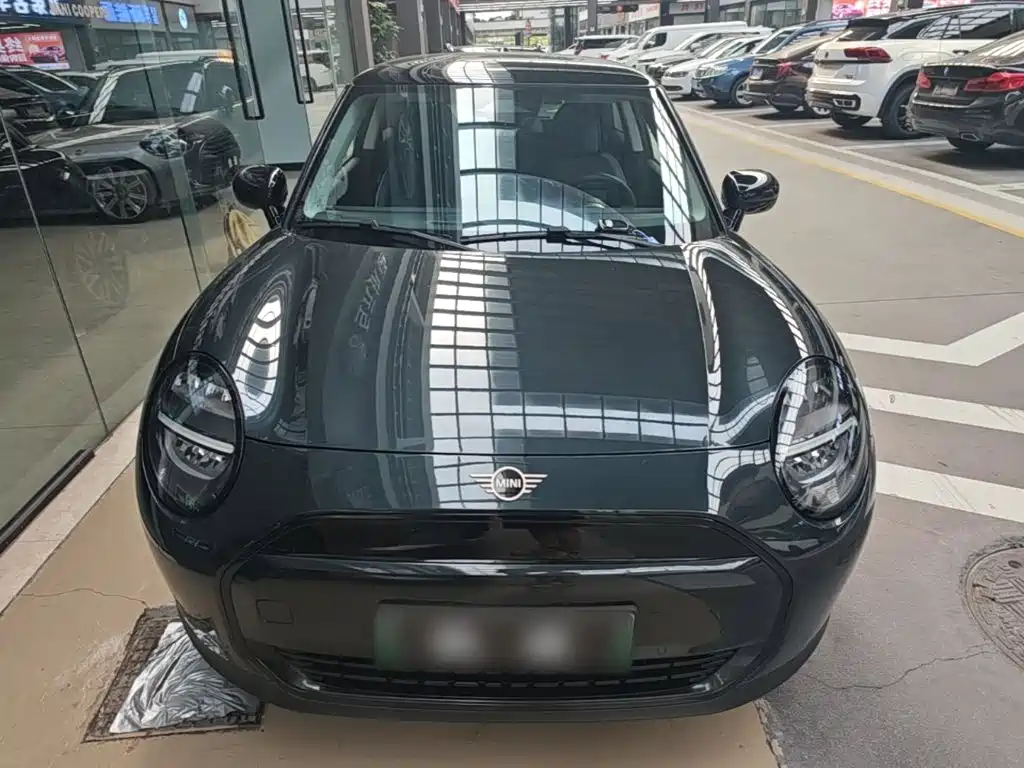 MINI MINI COOPER EV — миниатюра 3