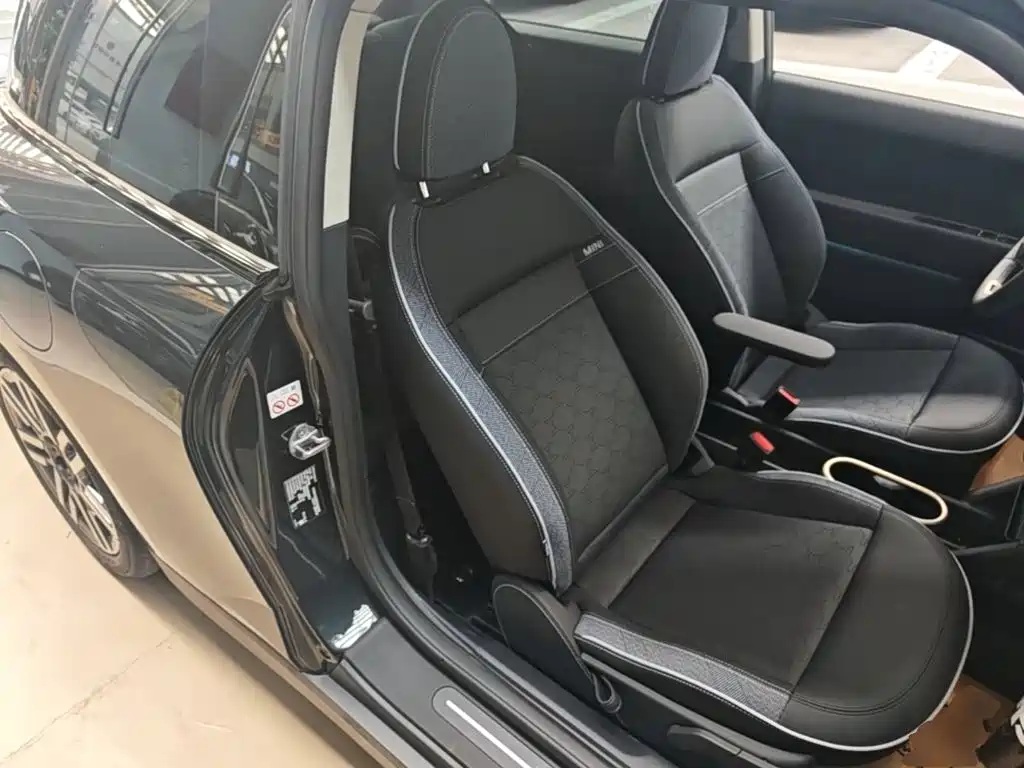 MINI MINI COOPER EV — миниатюра 25