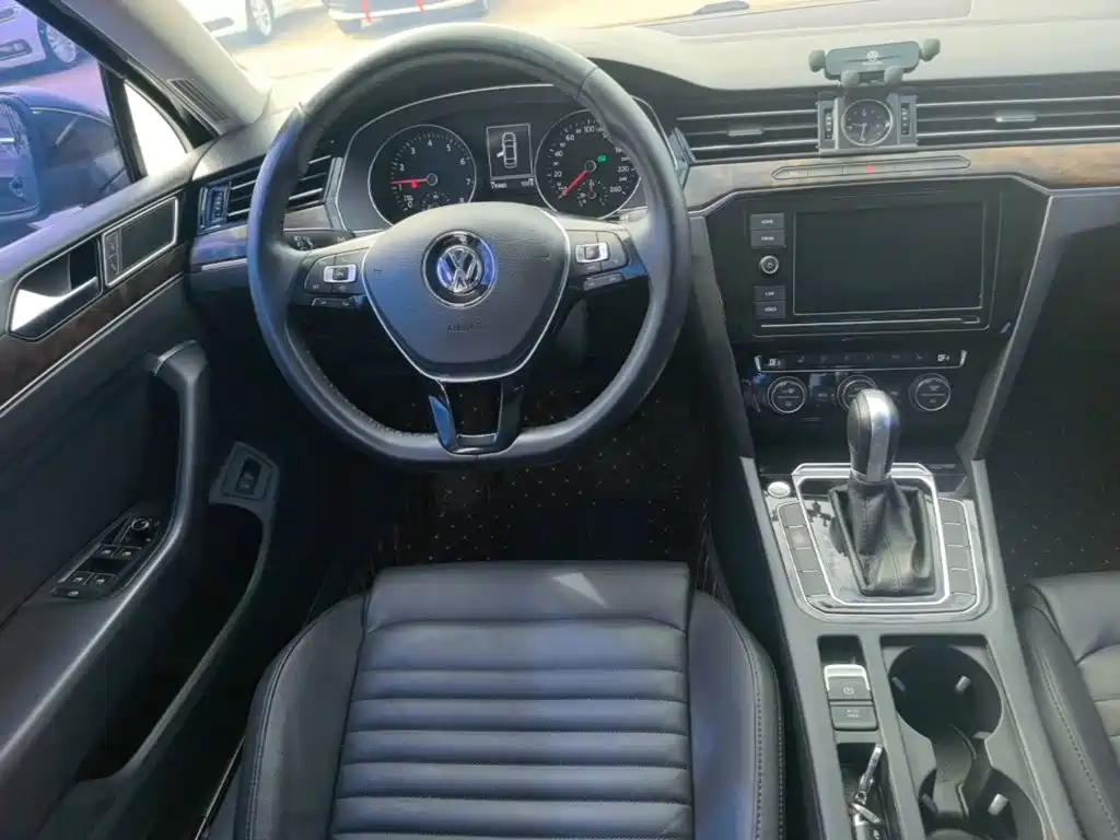 Volkswagen Magotan — миниатюра 11