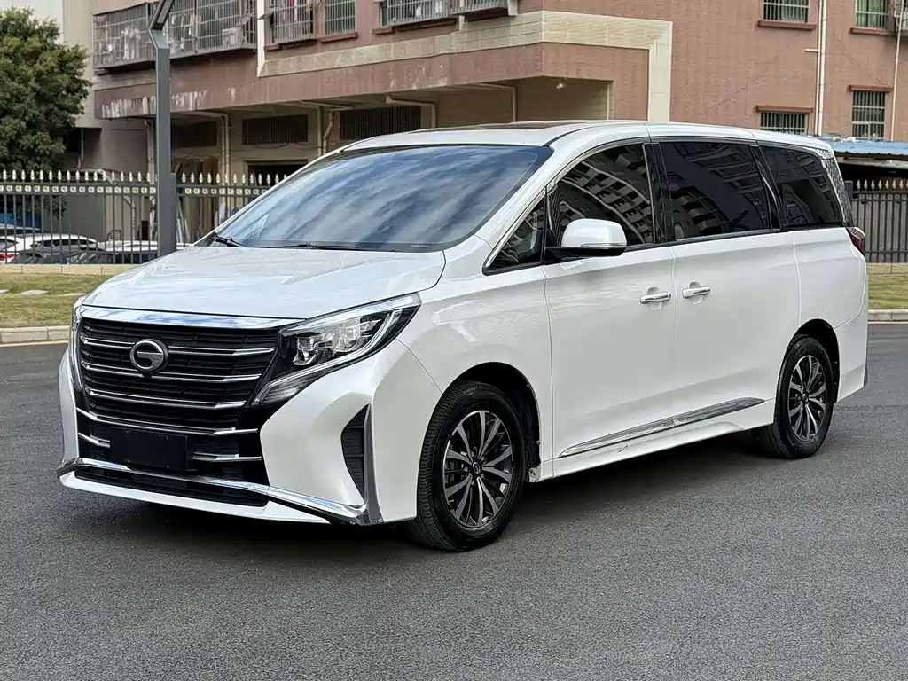 GAC TRUMPCHI M8
