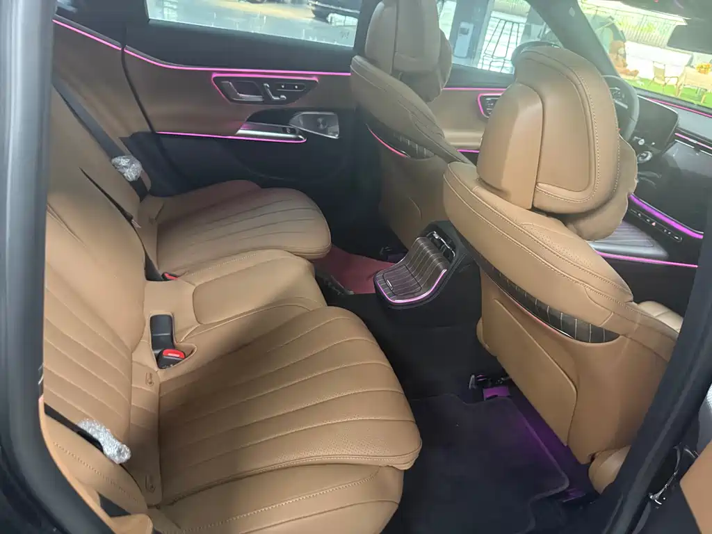 Mercedes-Benz E-Class E 2026 E 300 L Luxury