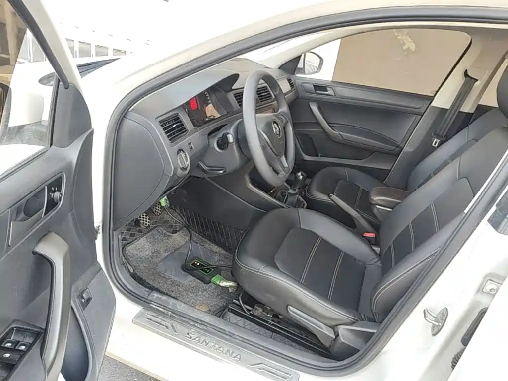 Volkswagen Santana — миниатюра 16