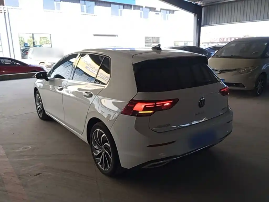 Volkswagen Golf — миниатюра 5