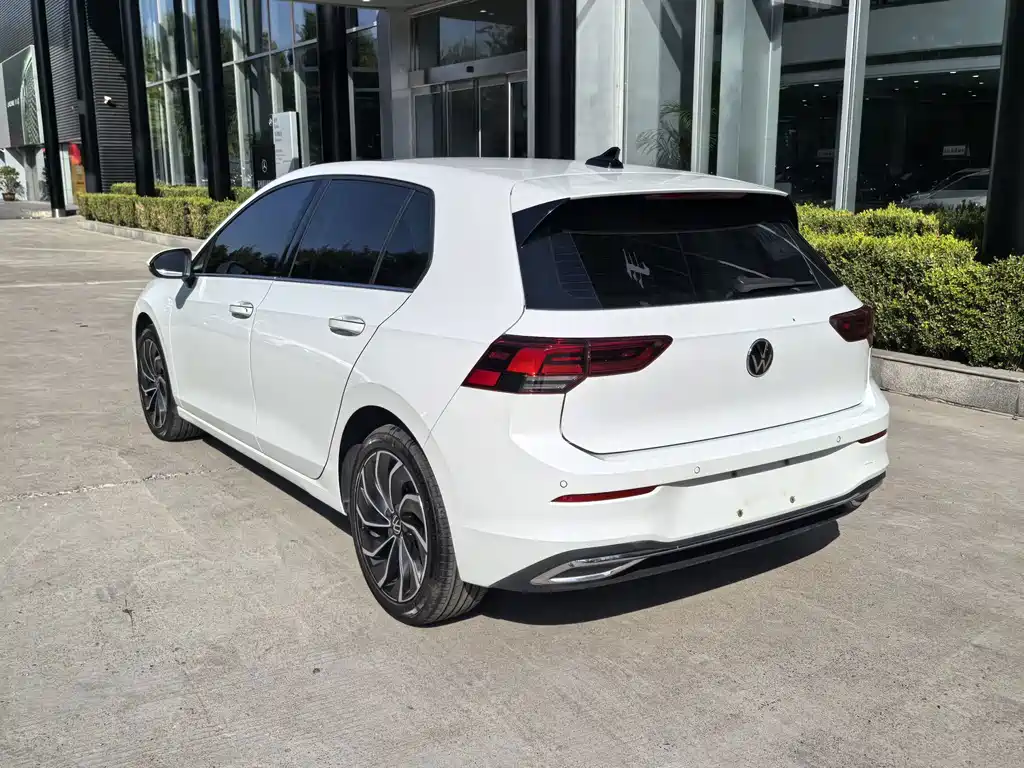 Volkswagen Golf — миниатюра 4