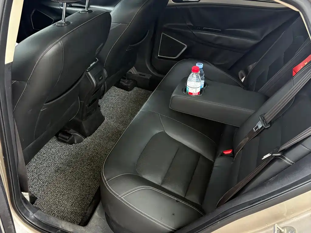 Geely Emgrand GL — миниатюра 10