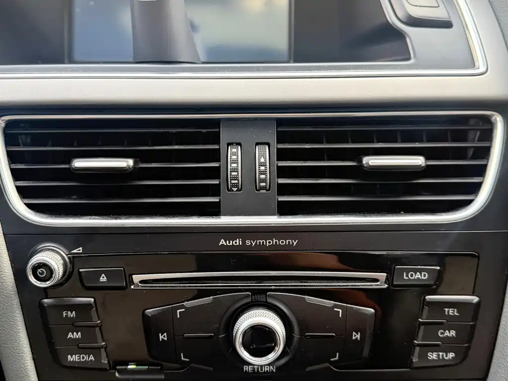 Audi A4L — миниатюра 15