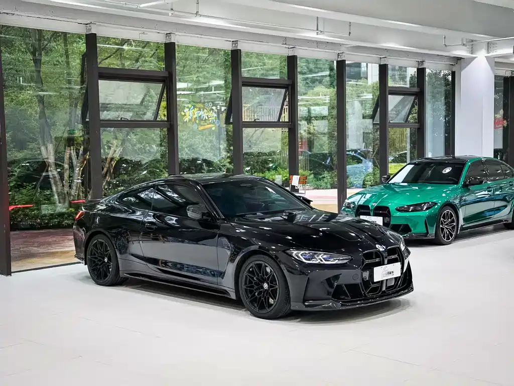 BMW M4 — миниатюра 4