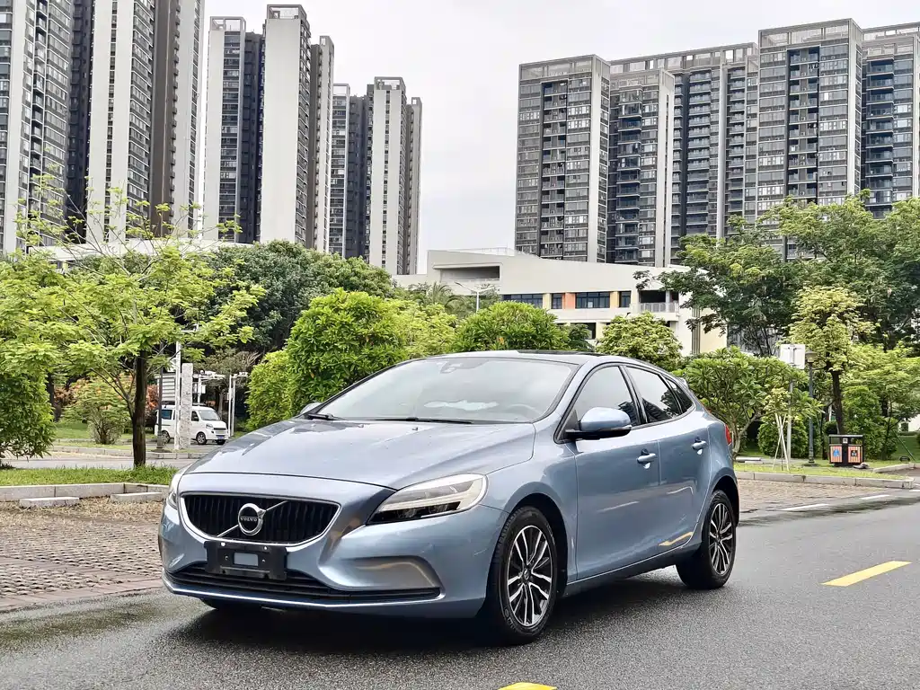 Volvo V40 2017 T3