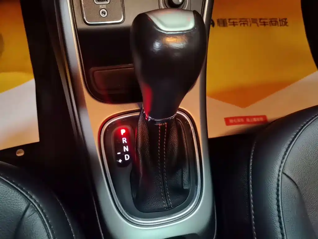 Jeep Compass — миниатюра 14