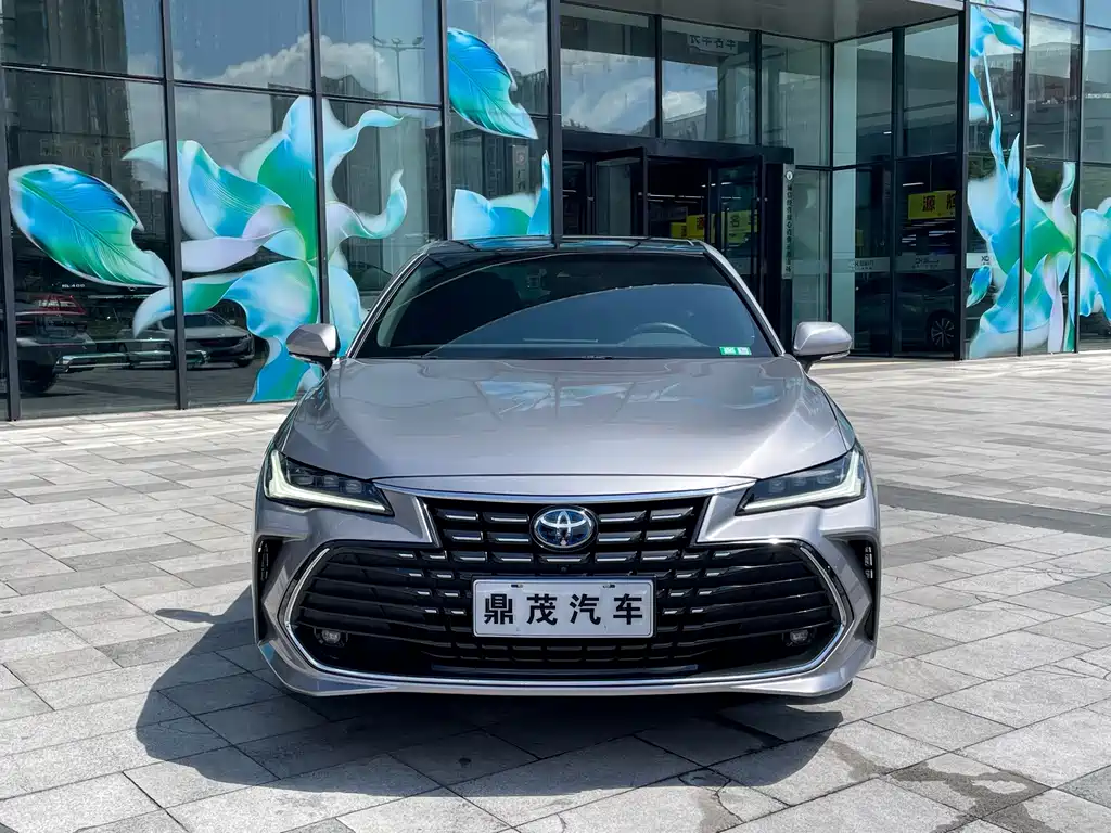 Toyota Avalon — миниатюра 2