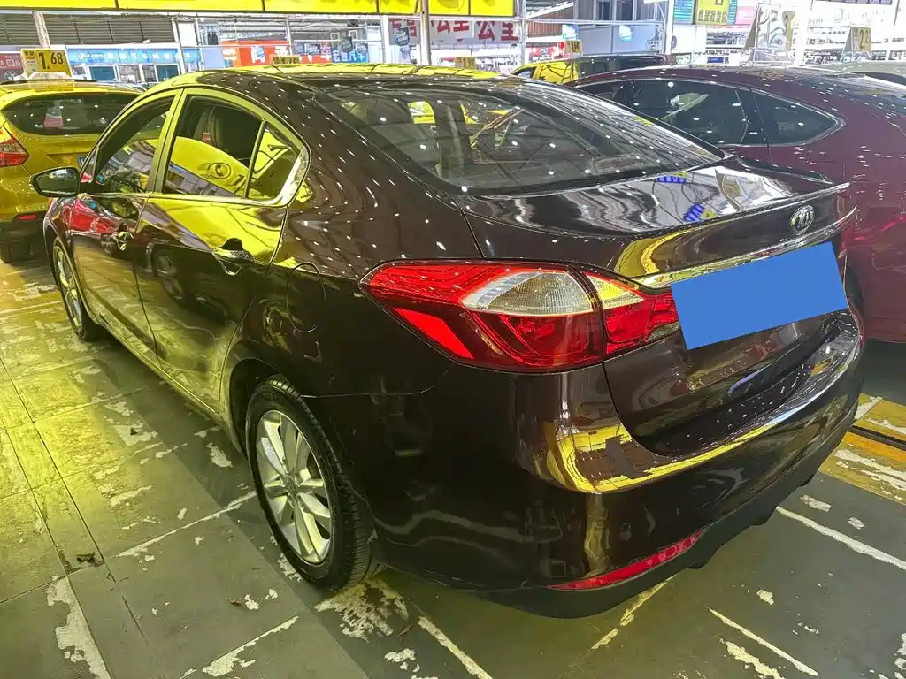 Kia K3 — миниатюра 5