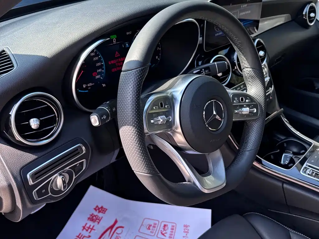 Mercedes-Benz C-Class — миниатюра 10