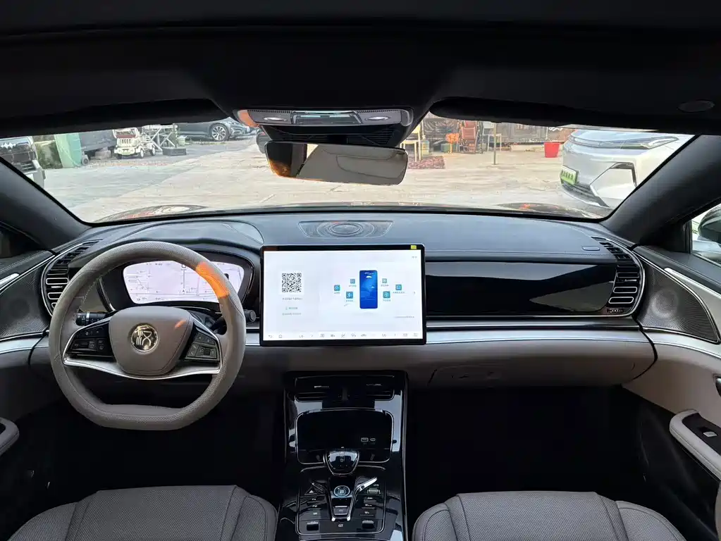 BYD Han 2025 EV 506KM Luxury