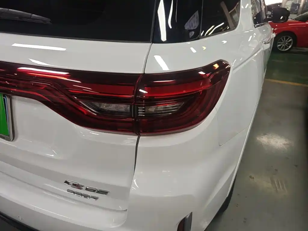 Changan CS95 — миниатюра 8