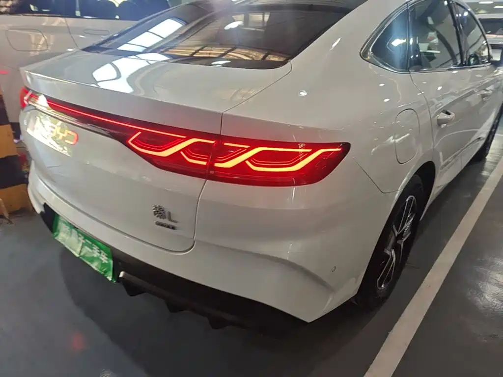 BYD Qin L — миниатюра 8