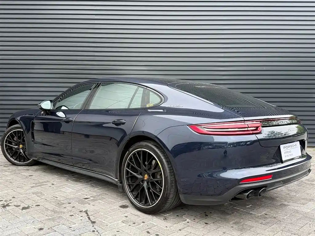 Porsche Panamera 2017 Panamera Executive Long Wheelbase 3.0T