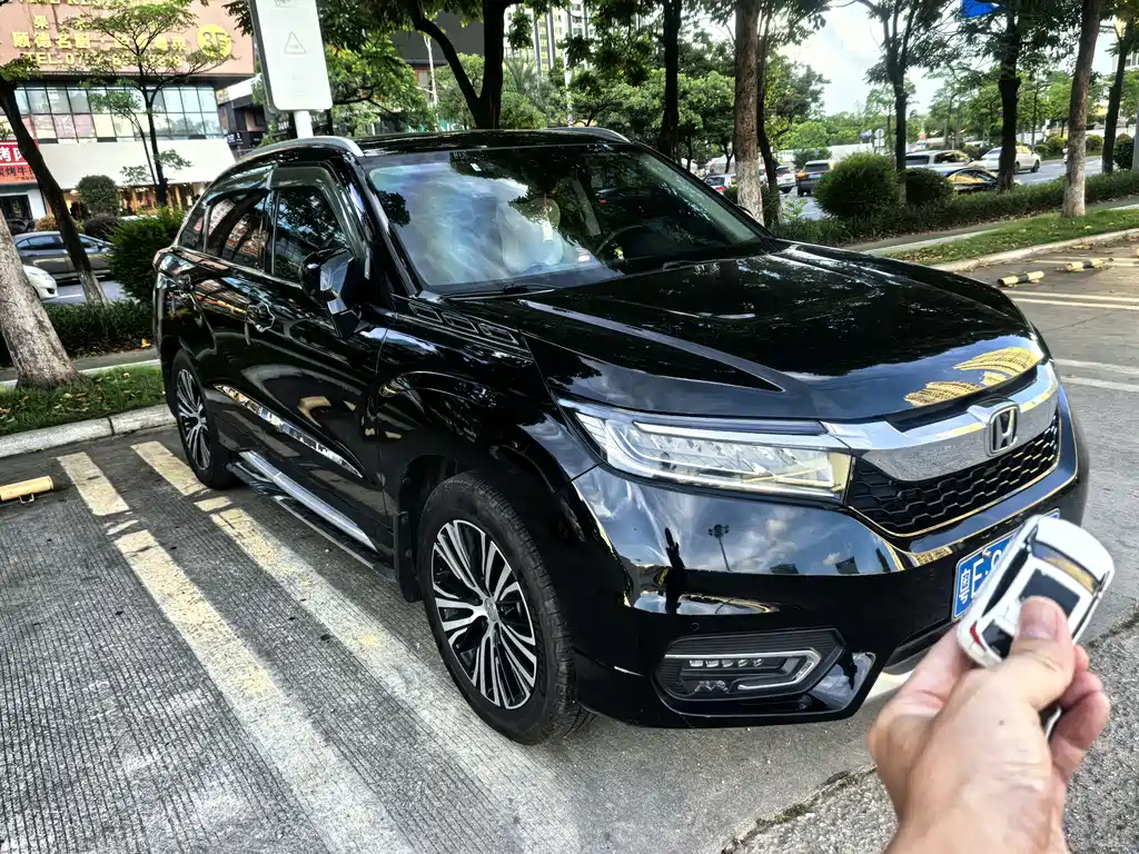 Honda Avancier 2017 370TURBO Premium