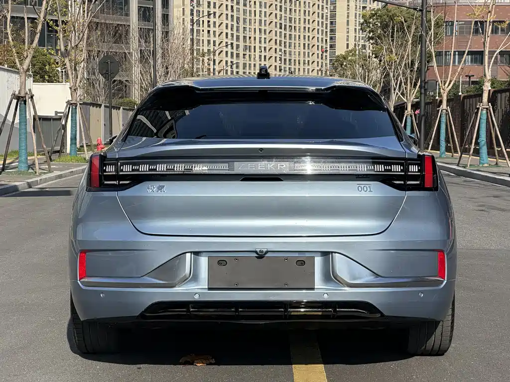 ZEEKR EXTREME KRYPTON 001