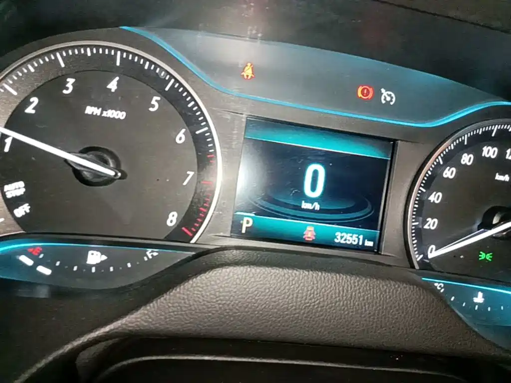 Buick Excelle — миниатюра 12