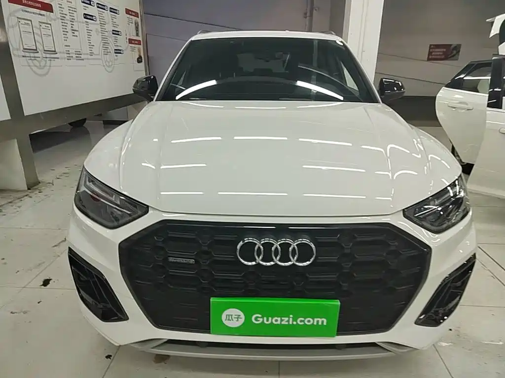 Audi Q5L 2023 40T Luxury