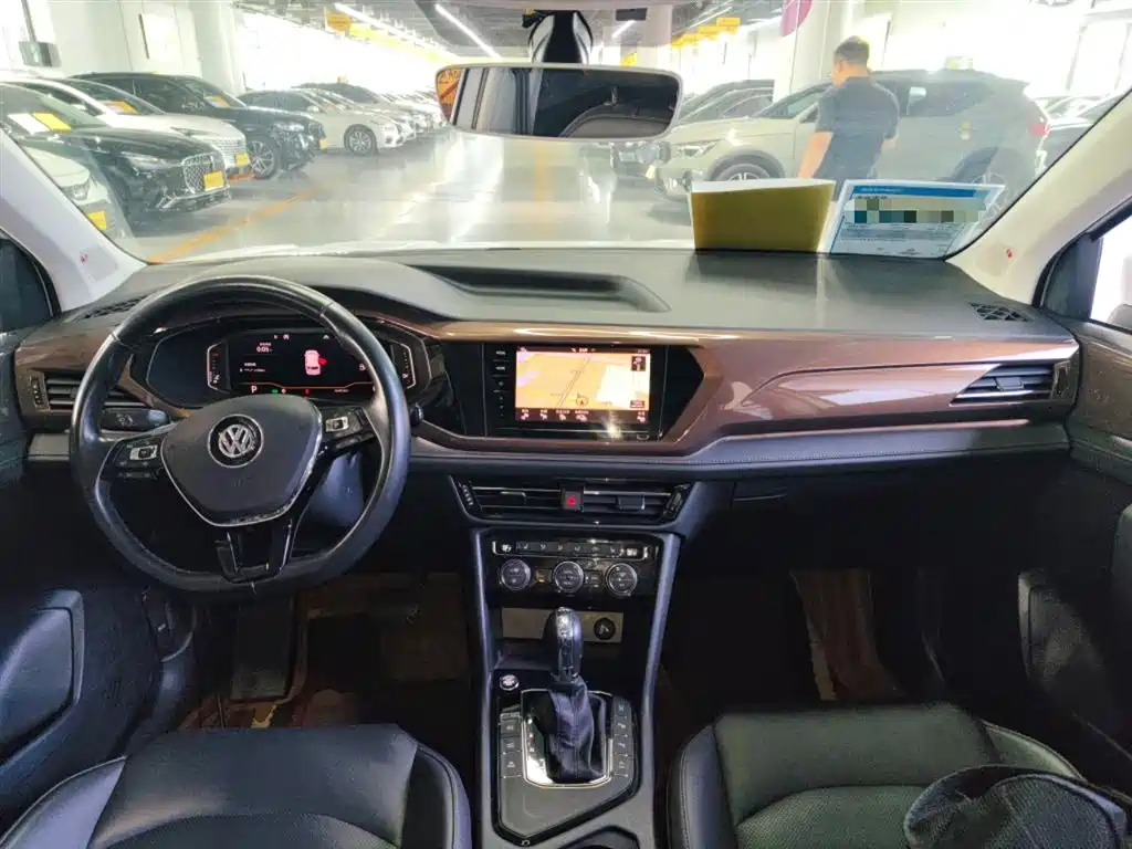 Volkswagen Tharu - фото 10