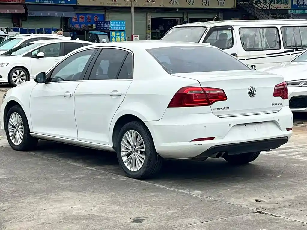 Volkswagen Bora — миниатюра 7