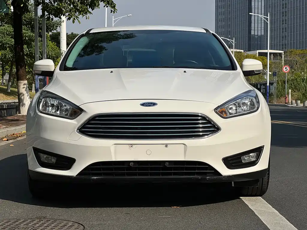 Ford Focus — миниатюра 2