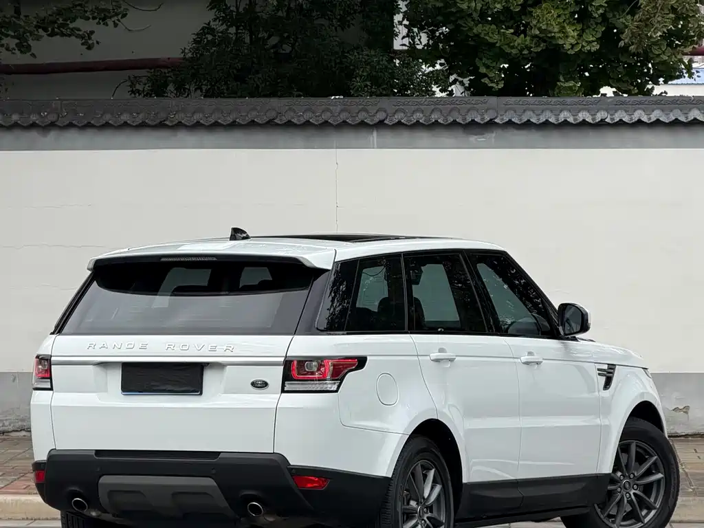 Land Rover Sport — миниатюра 2