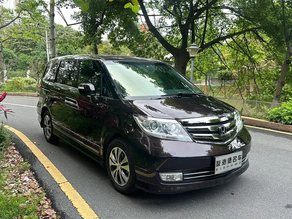 Honda Elysion 2012 2.4L VTi-S Luxury